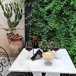 Alojamento de Acomodação e Pequeno-almoço Del Giglio 3*